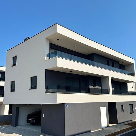 Apartments Harmony Hills Pula Eksteriør billede