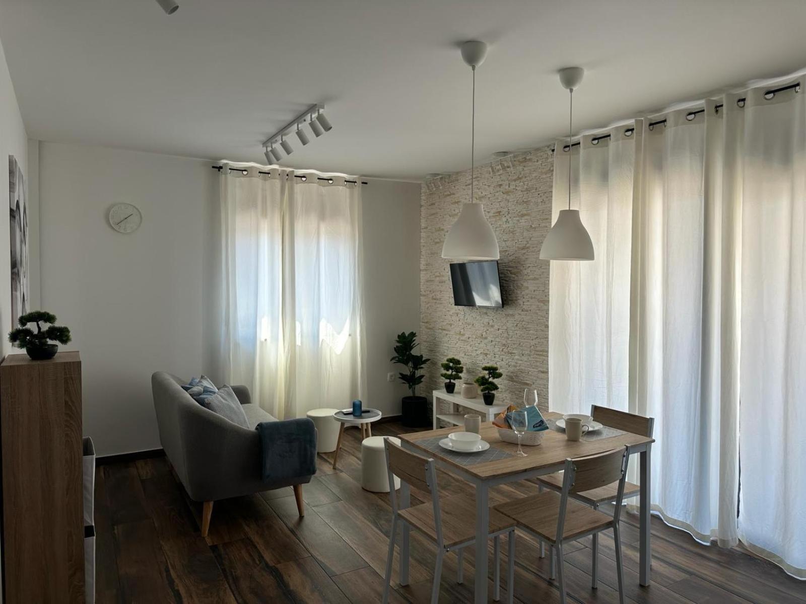 Apartments Harmony Hills Pula Eksteriør billede